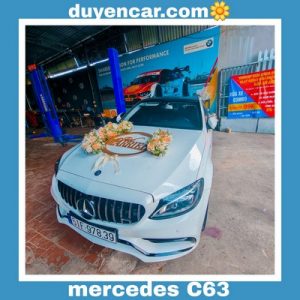 Xe hoa Mercedes C63 Duyencar