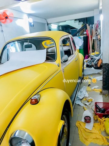 Cho thuê xe cổ điển chụp hình - Con bọ cổ volkswagen màu vàng TPHCM