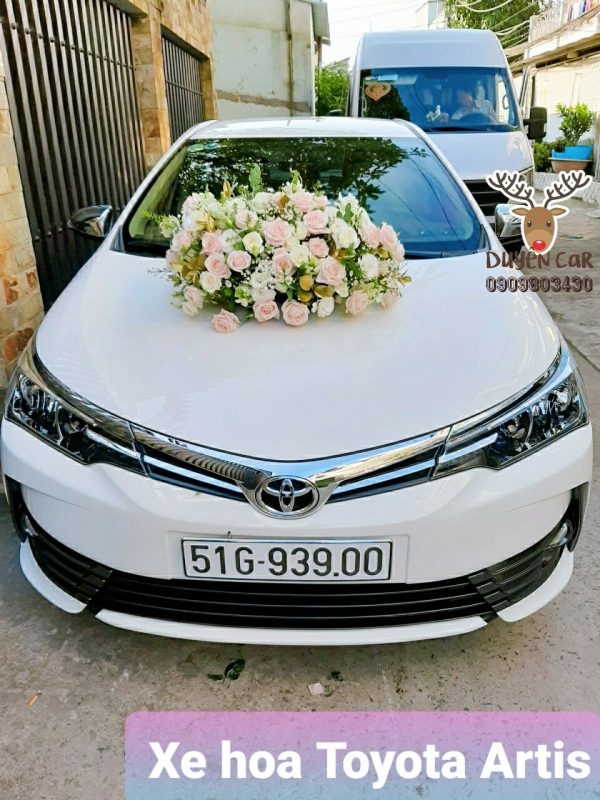 Xe cưới Toyota Altis