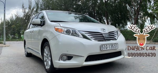 Cho thuê xe 7 chỗ VIP tại TPHCM Toyota Sienna