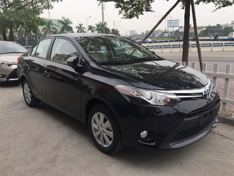 Xe cưới Vios màu đen