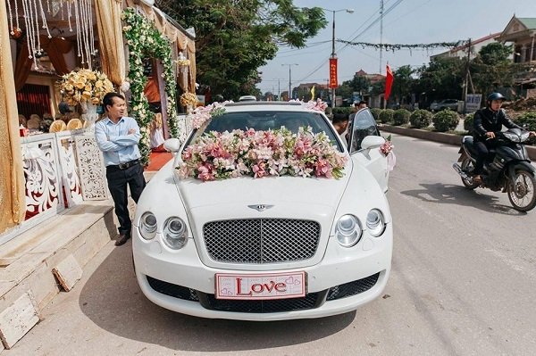 Bảng giá thuê xe cưới Bentley