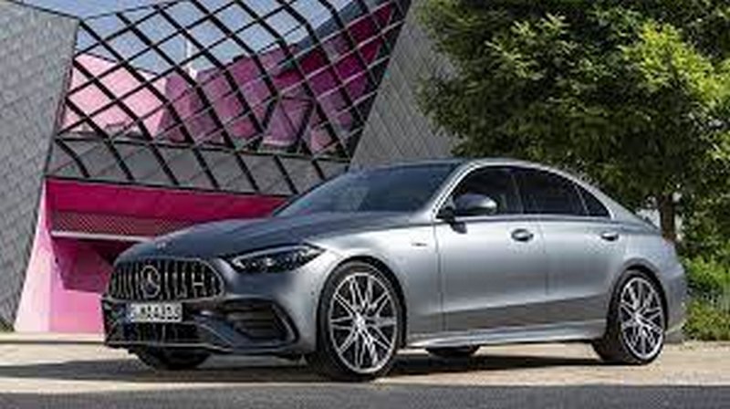 Xe cưới Mercedes-Benz màu đen