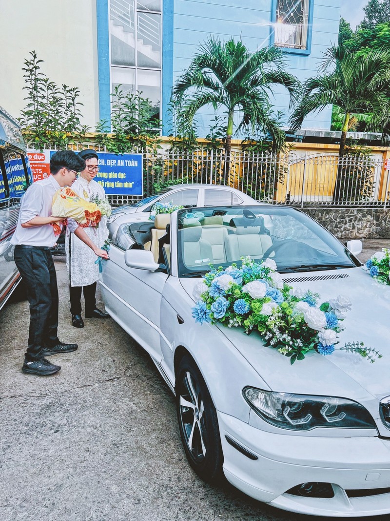 bang gia xe hoa mui tran bmw ruoc dau bien hoa 14