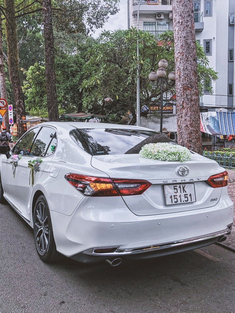 xe cuoi pho thong dong camry new 1