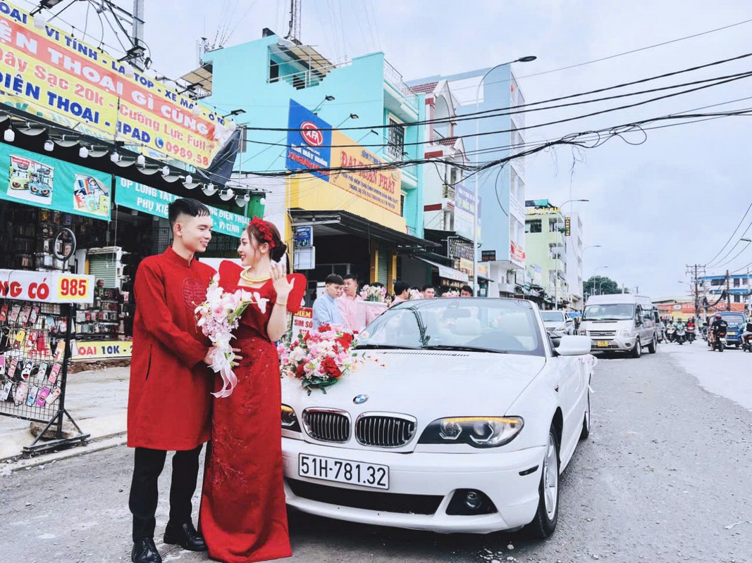 xe cuoi mui tran bmw 2024 12