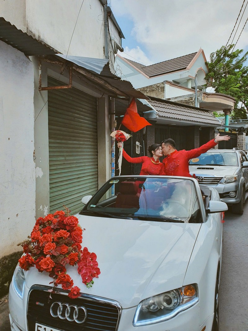 bảng giá thuê xe cưới 2025 - dòng audi mui trần