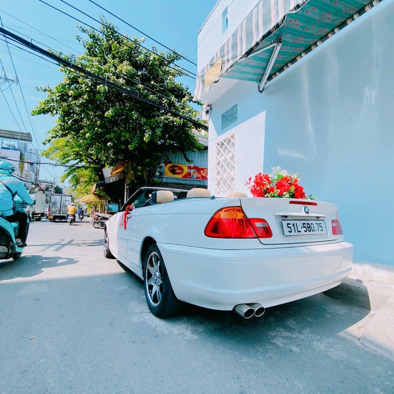 Bmw mui trần cưới 2025 10 bmw mui tran cuoi 6