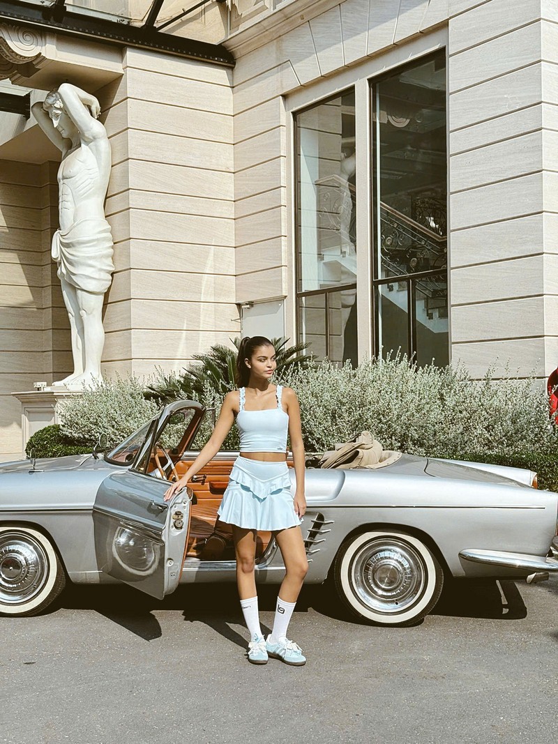 Xe Cổ Reynault Chụp Thời Trang 04.03.2025 9 xe co reynault chup thoi trang 2