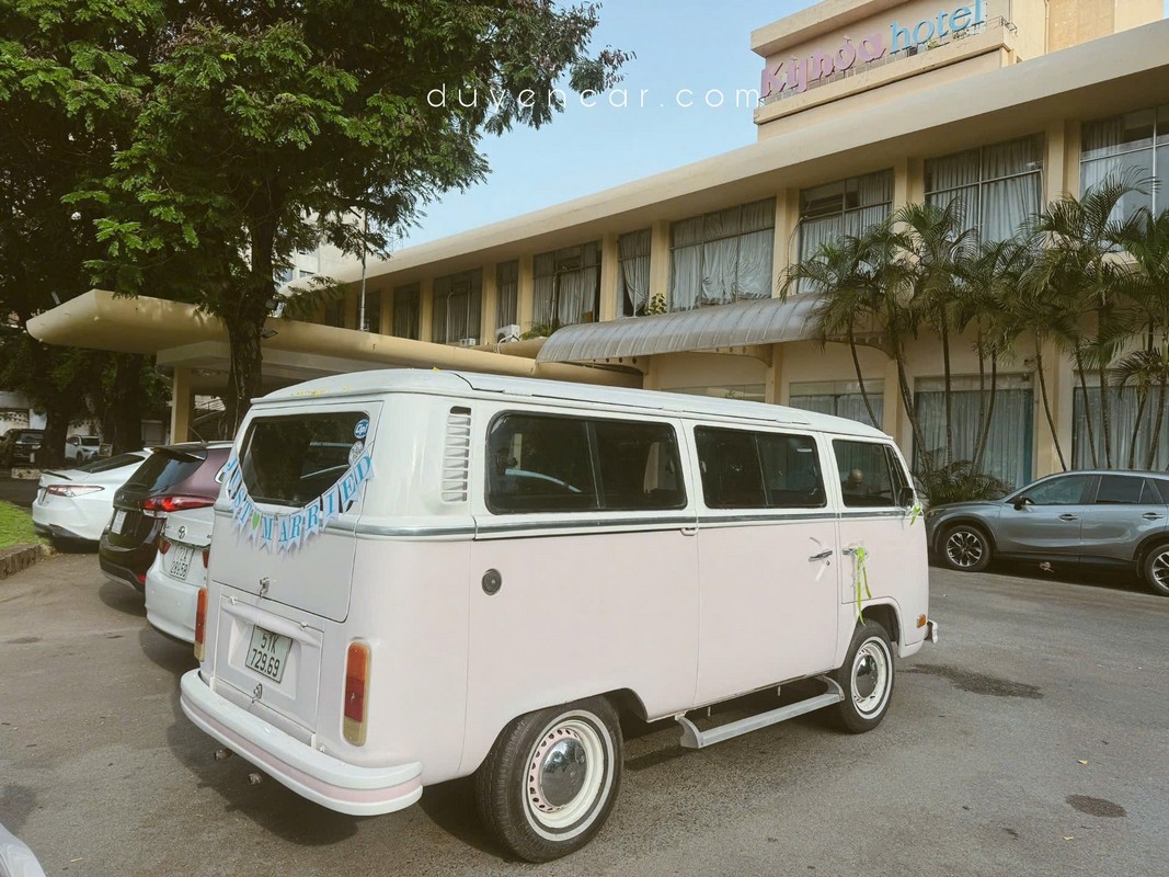 Thuê Xe Cưới Kombi Cổ 2025 9 thue xe cuoi kombi co 5