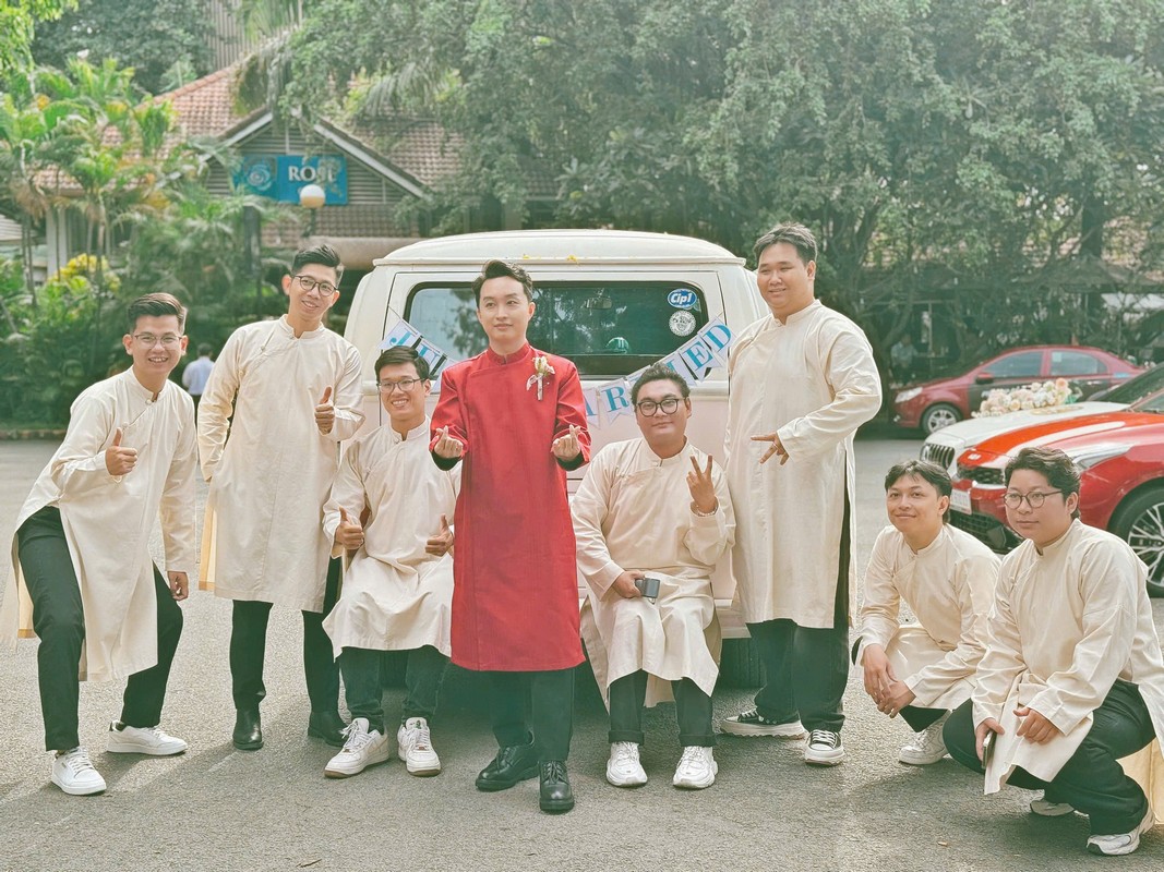 Thuê Xe Cưới Kombi Cổ 2025 10 thuê xe cưới cổ kombi