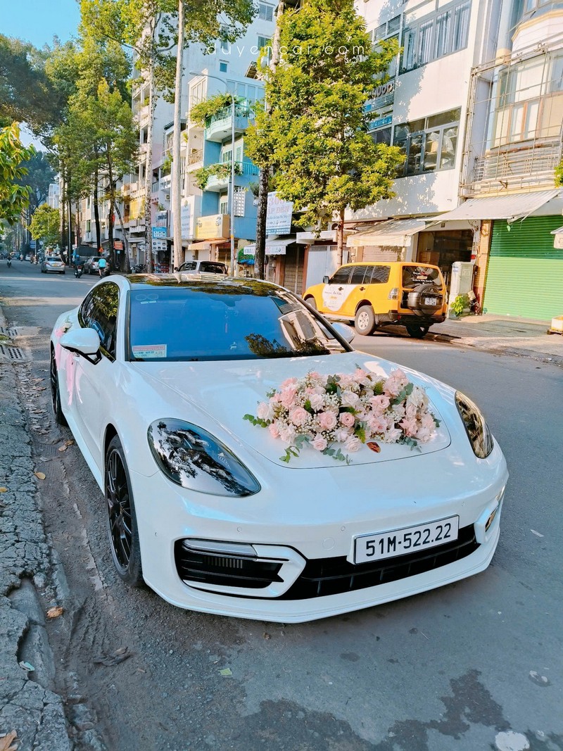 thue xe hoa porsche panamera trang 5