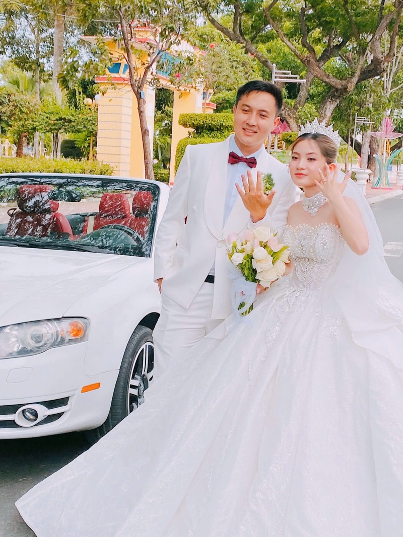 Xe Cưới Mui Trần Audi Long An 2025 14 xe cuoi mui tran audi long an 7