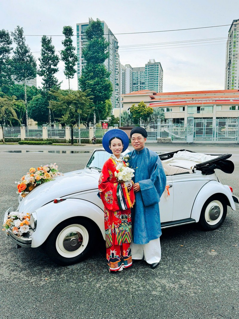 thue xe cuoi bo mui tran 26 10 8