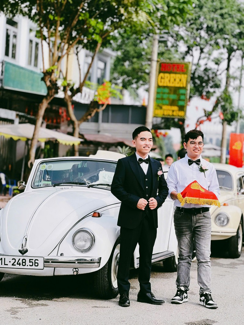 thue xe co dam hoi binh tan 2