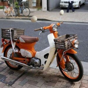 thue xe cub trung bay 8