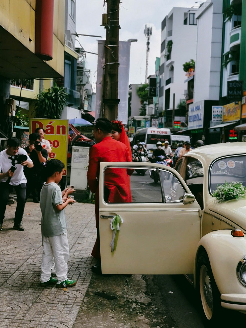 thue xe cuoi co quan 10 3