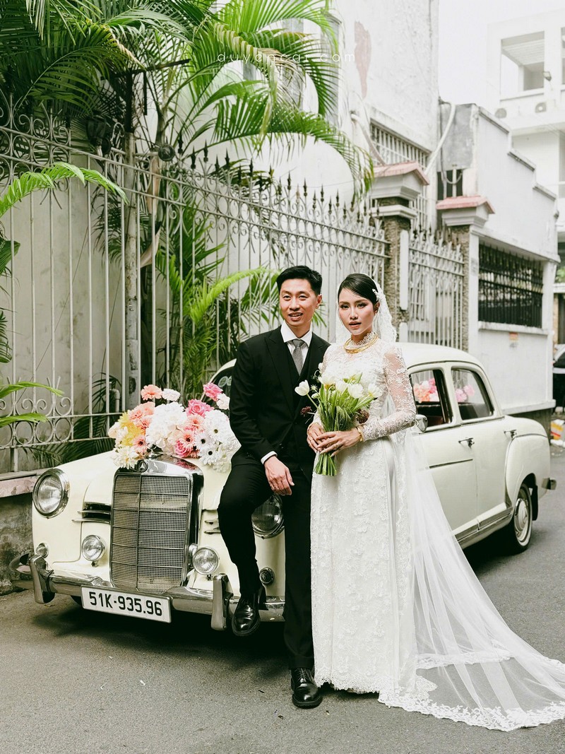 thuê xe cưới ponton cổ duyencar 