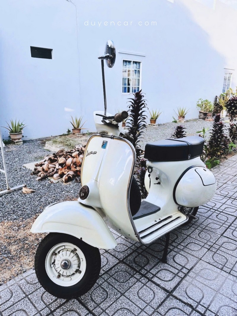 thuê vespa cổ chụp cưới tphcm