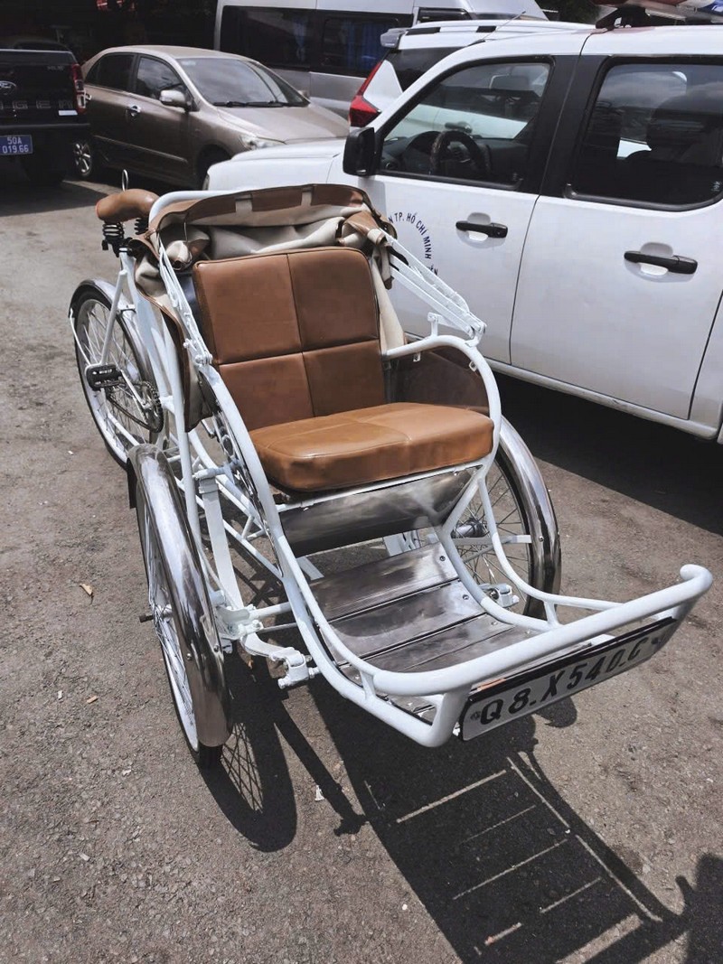 bàn giao thuê xích lô chính xác , chuyên nghiệp và đơn giản hóa là mục tiêu hằng đàu